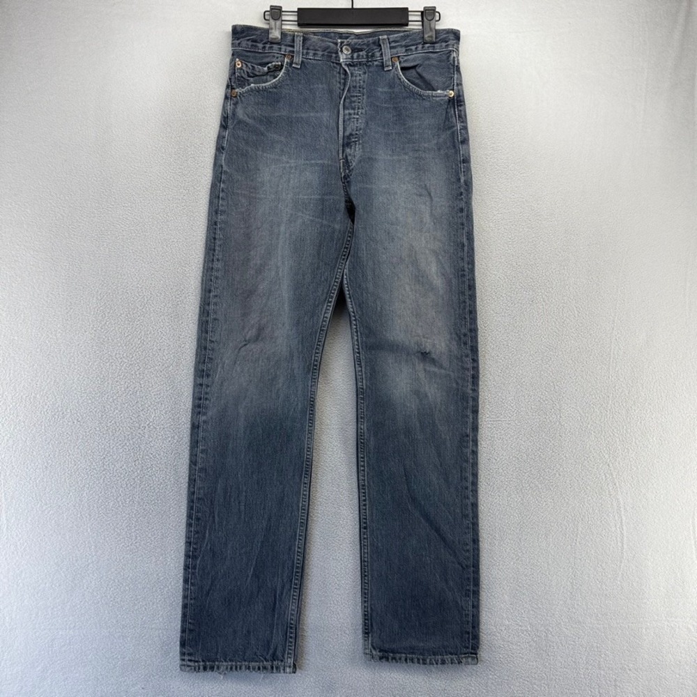 Vintage Levis Jeans men's 30x32 Blue Denim 501 Distressed Button Fly y2k xx